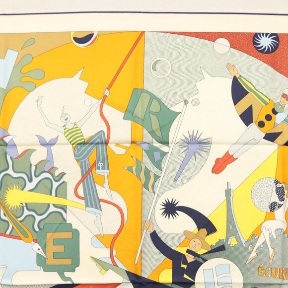 HERMES Carre 90 Scarf ""CA DECOIFFE!"" Silk Beige Auth 137450M - Picture 3 of 13